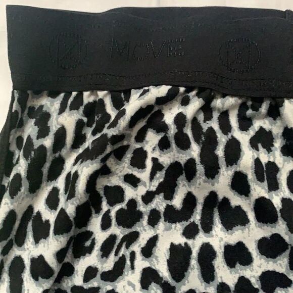 𝅺💥MOVE by Ardene leopard print stretch leggings💥 - Picture 6 of 11